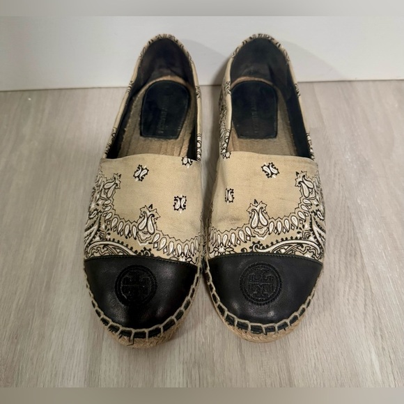 Tory Burch Espadrilky Color Block Flat Espadrille White/Black Size 7.5 - Picture 1 of 10